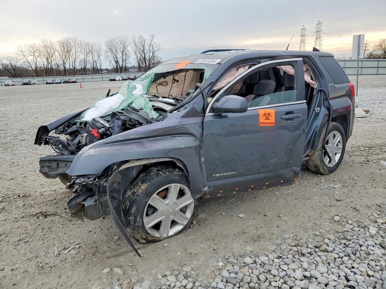 Salvage GMC Terrain Image
