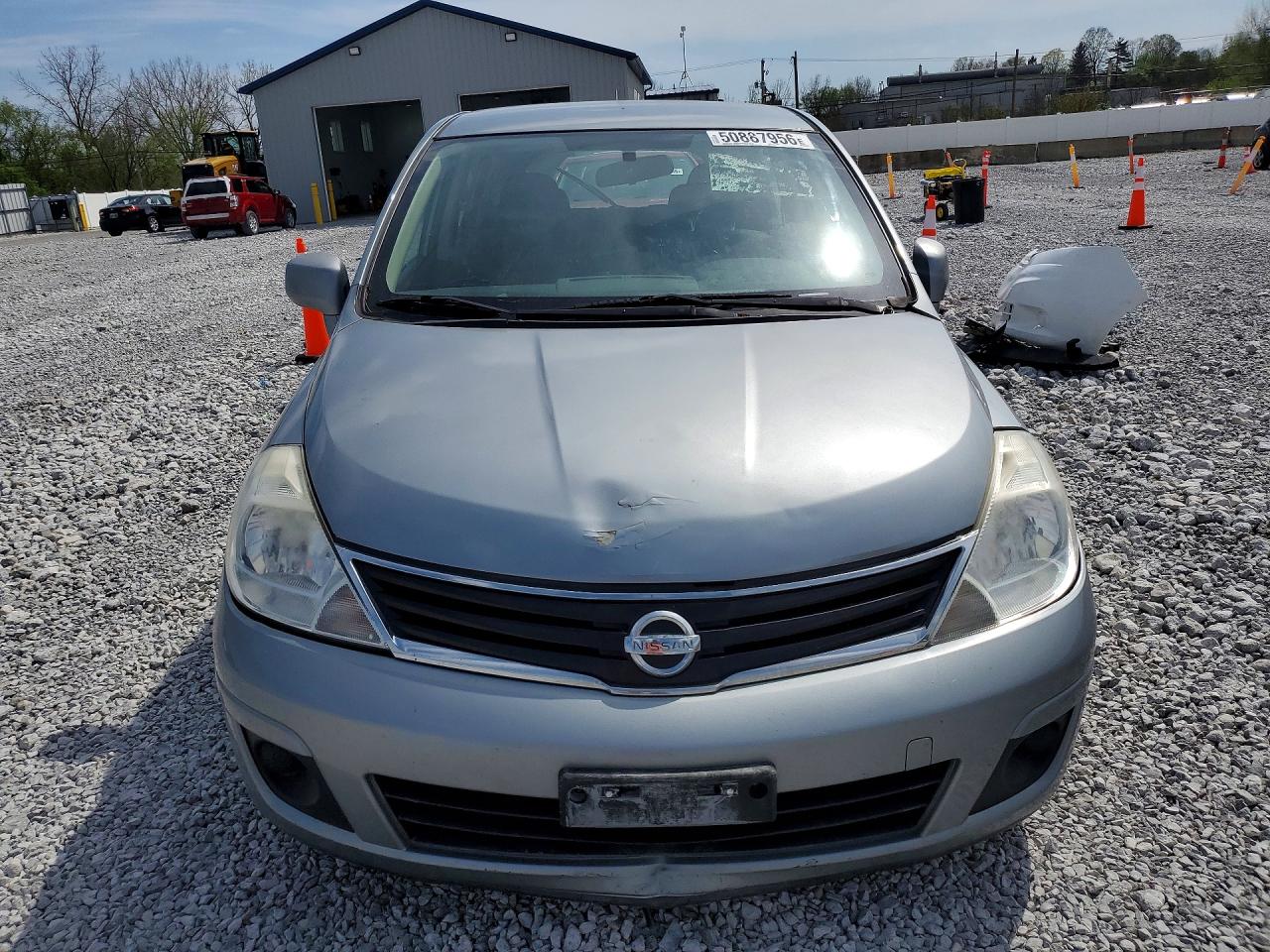 Nissan Versa 1.8 S