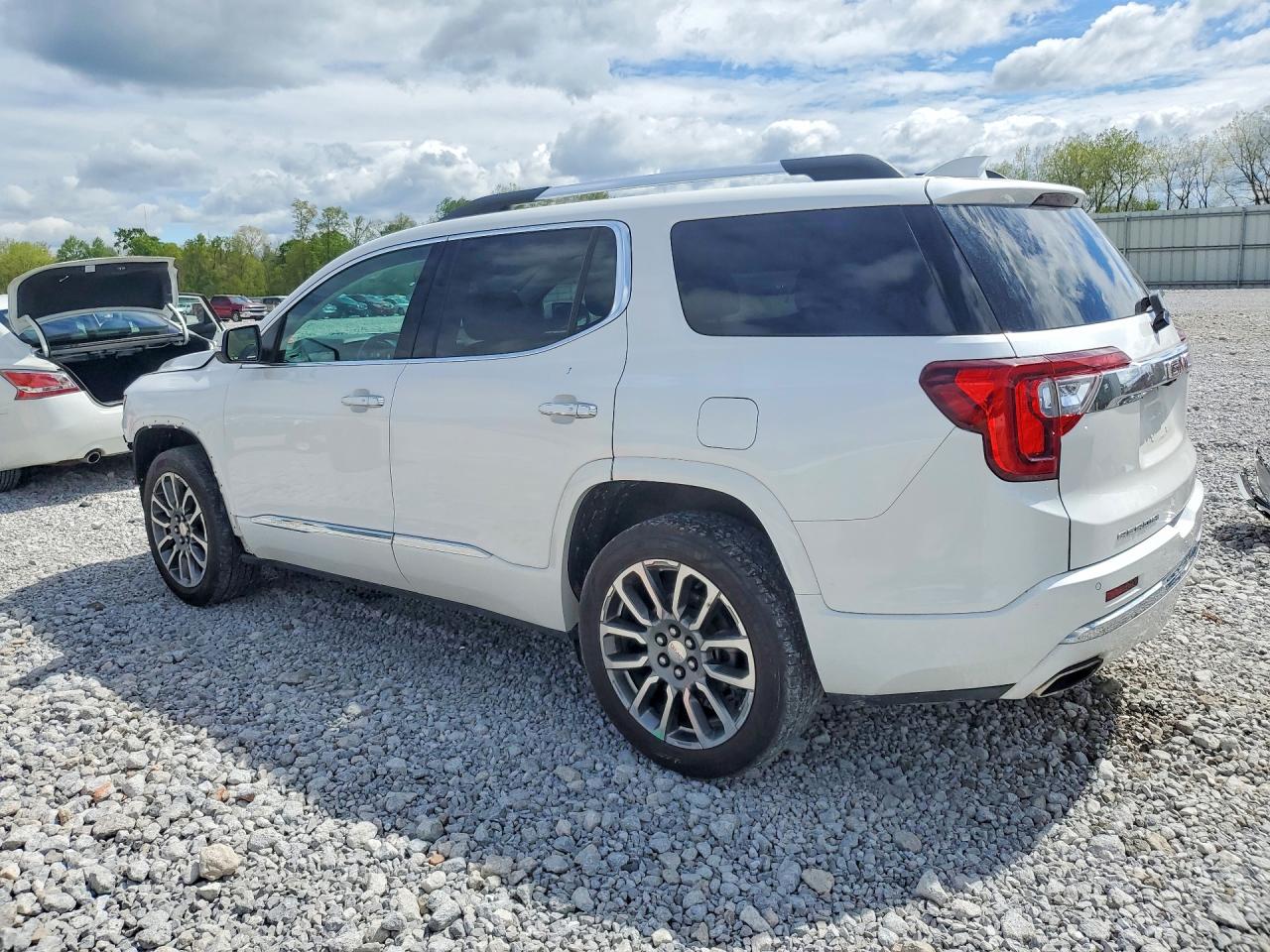 GMC Acadia Denali
