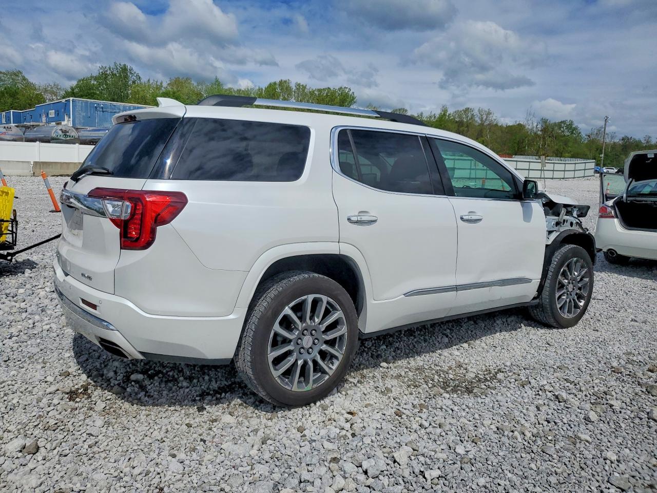 GMC Acadia Denali