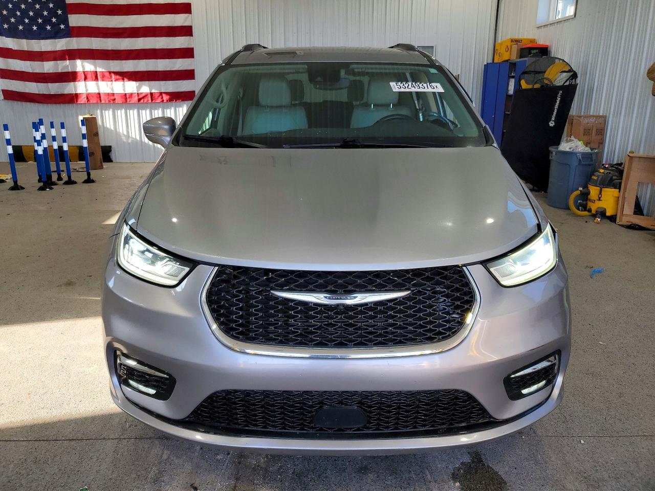 Chrysler Pacifica Touring L