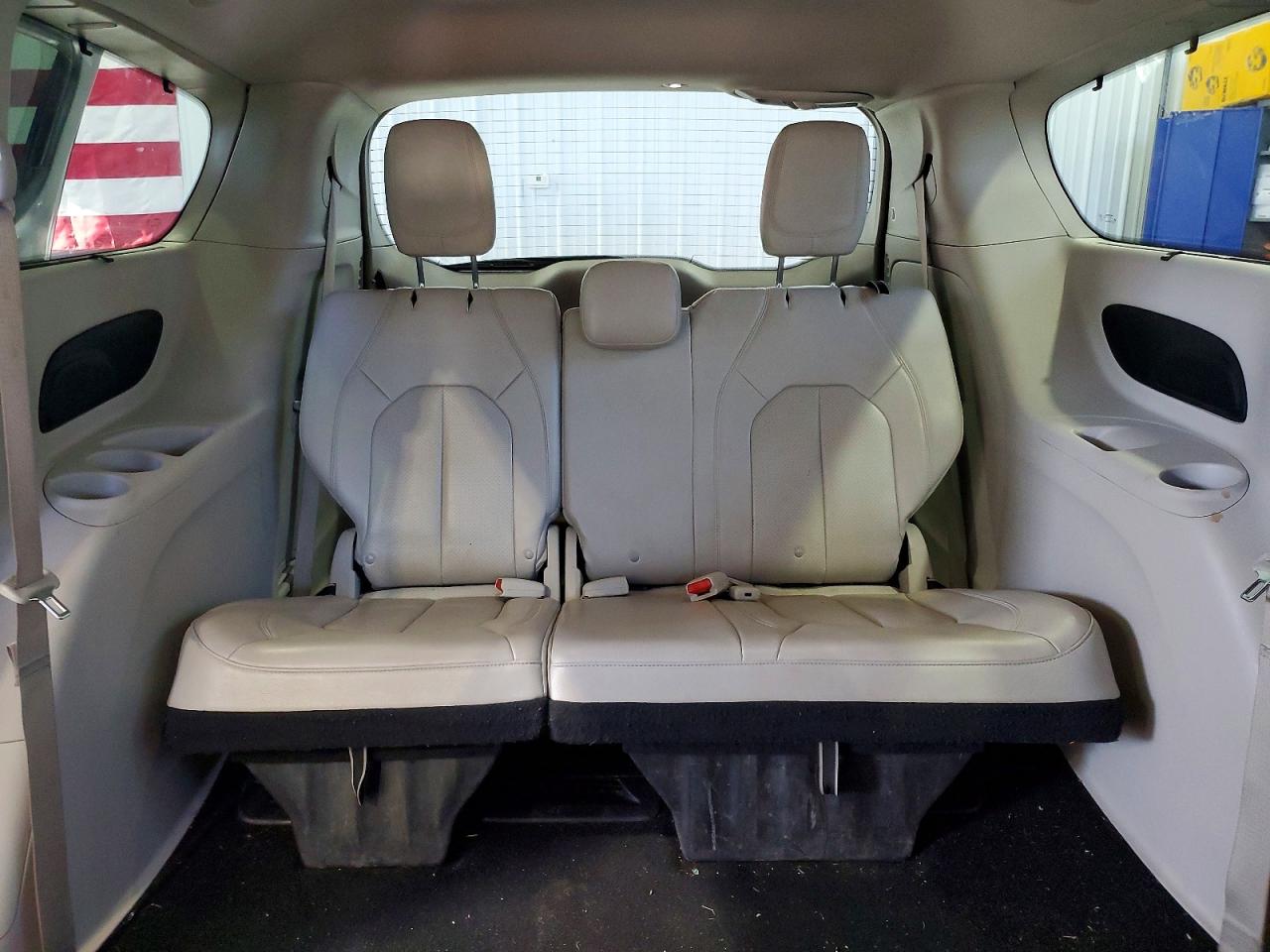 Chrysler Pacifica Touring L