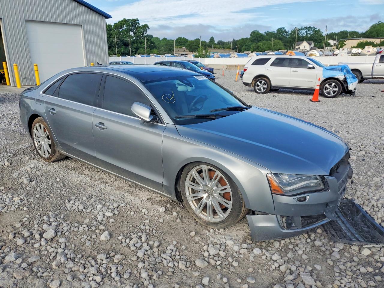 Audi A8 L Quattro