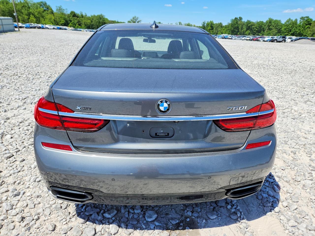BMW 7 Series Xi