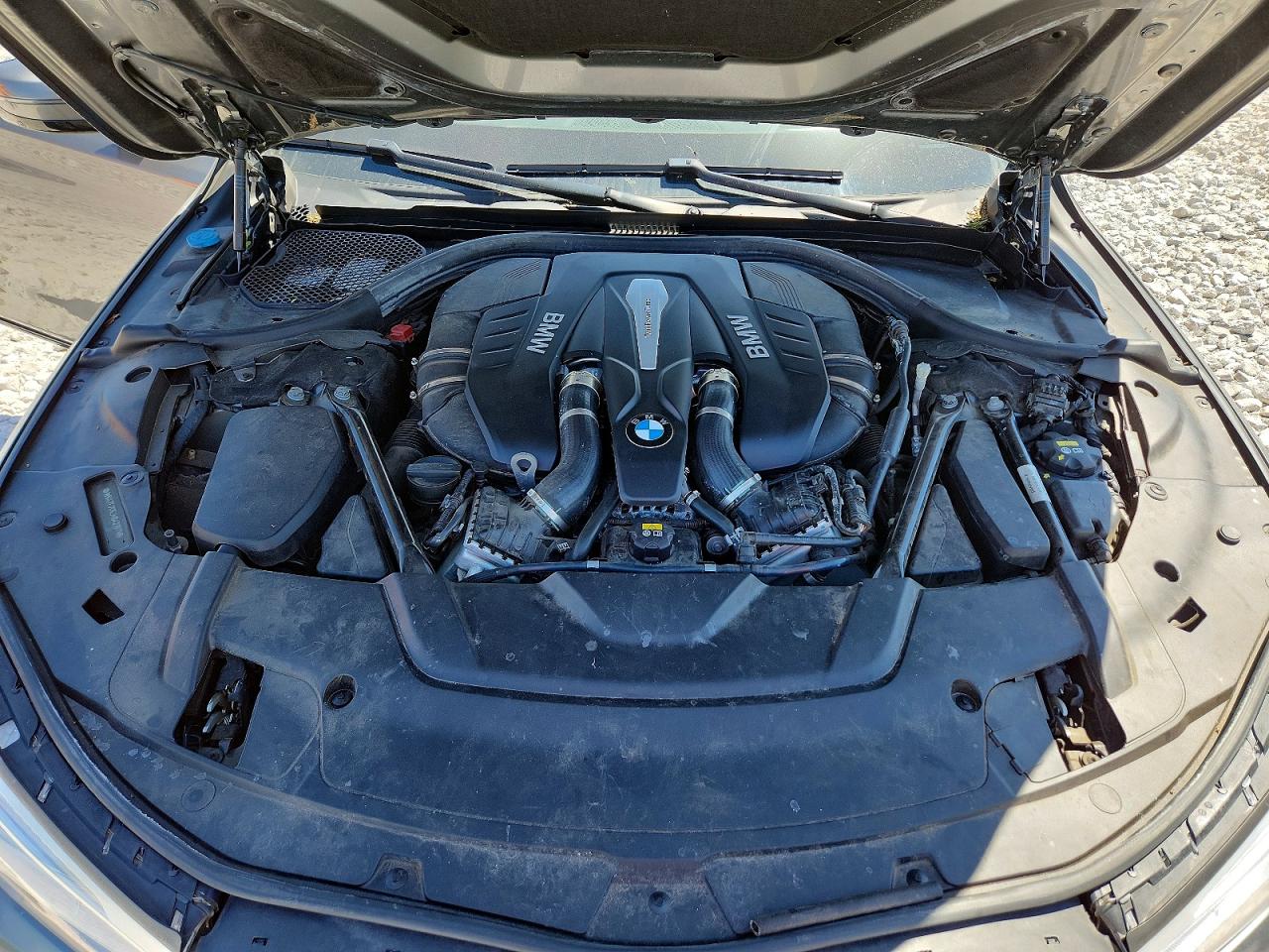 BMW 7 Series Xi
