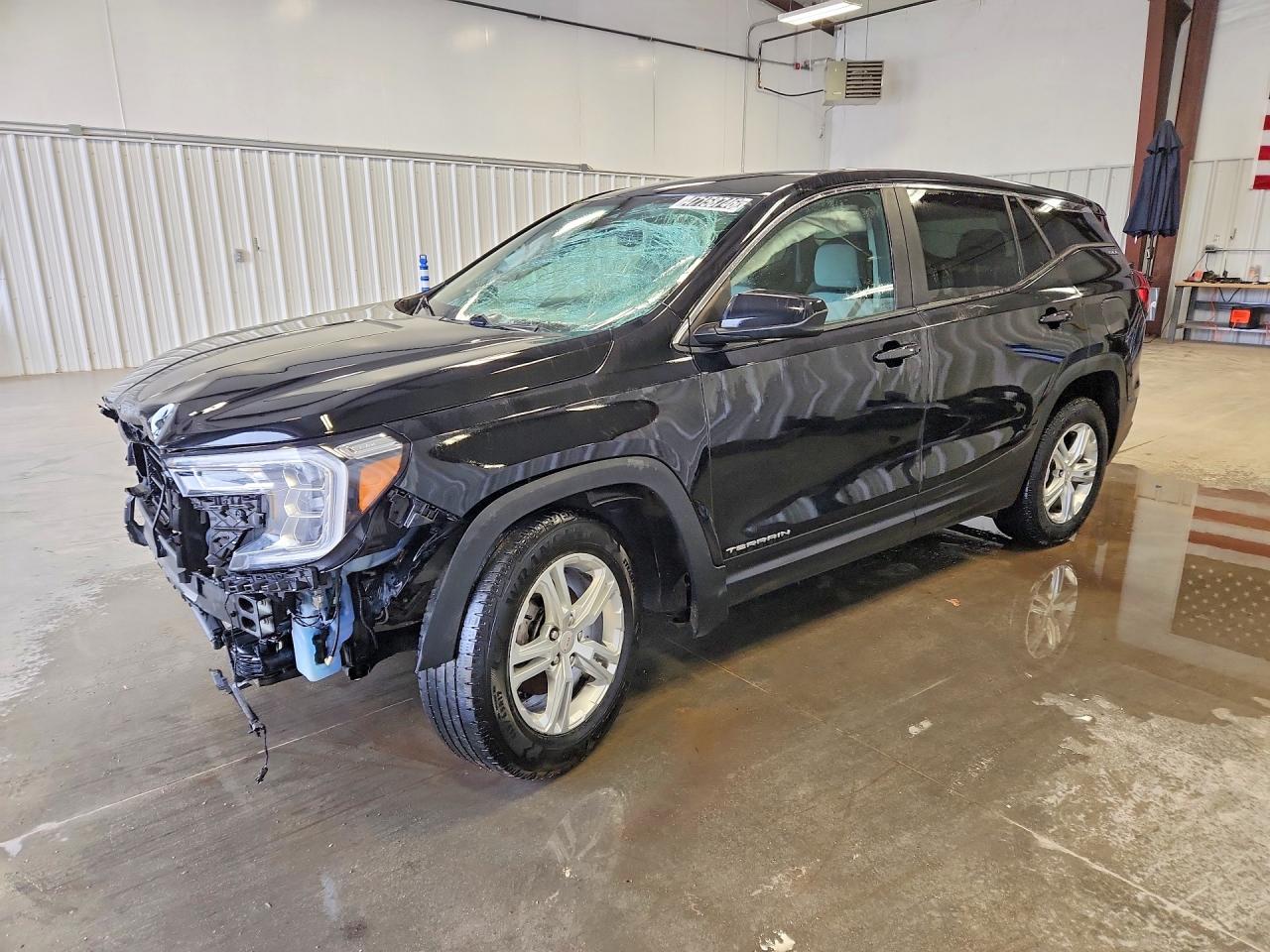 Salvage GMC Terrain Image