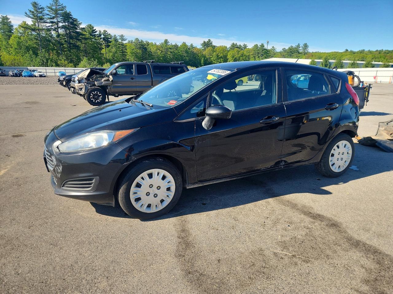 Salvage Ford Fiesta Image