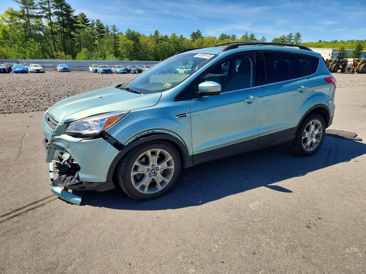 Salvage Ford Escape Image