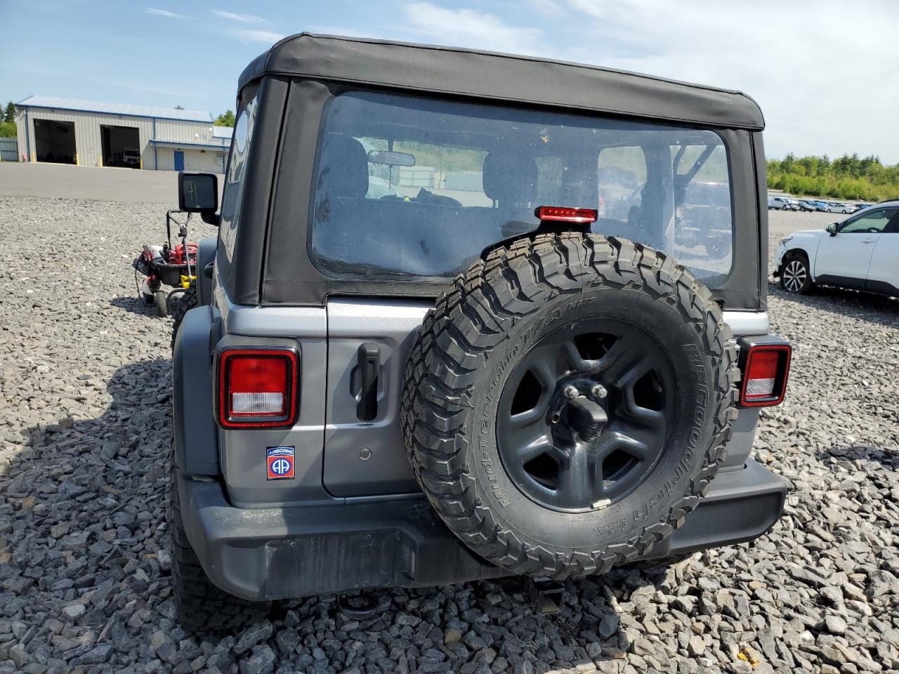 Jeep Wrangler Sport