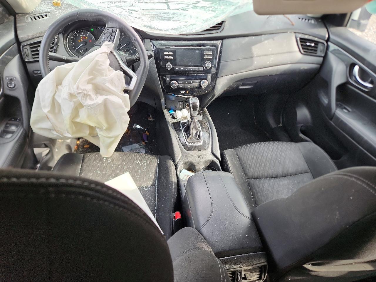 Nissan Rogue Sv