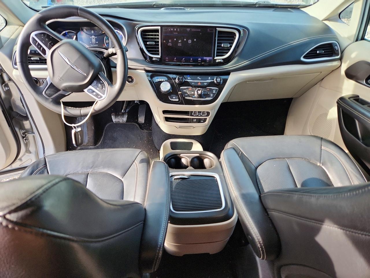 Chrysler Pacifica Hybrid Touring L