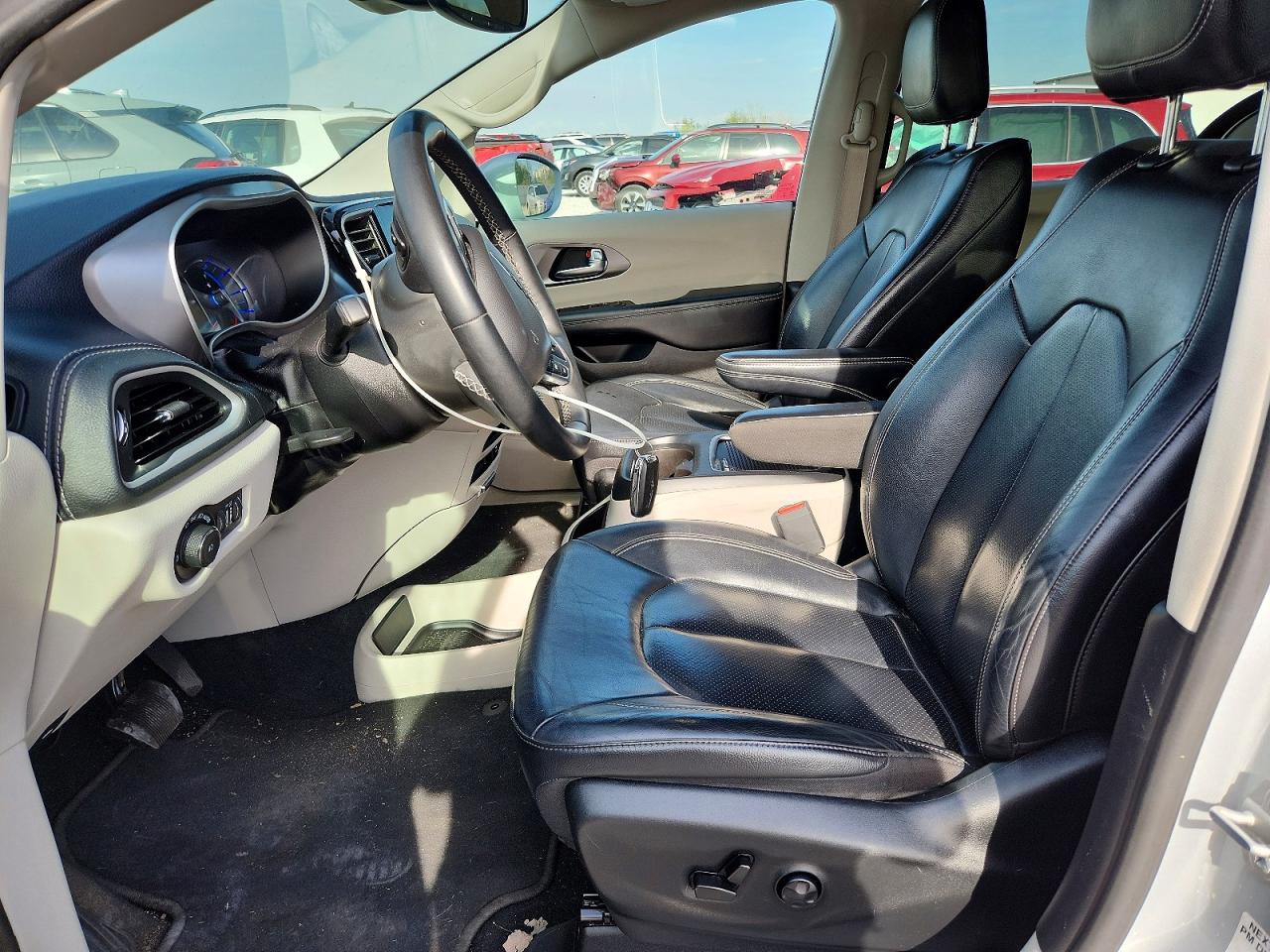 Chrysler Pacifica Hybrid Touring L