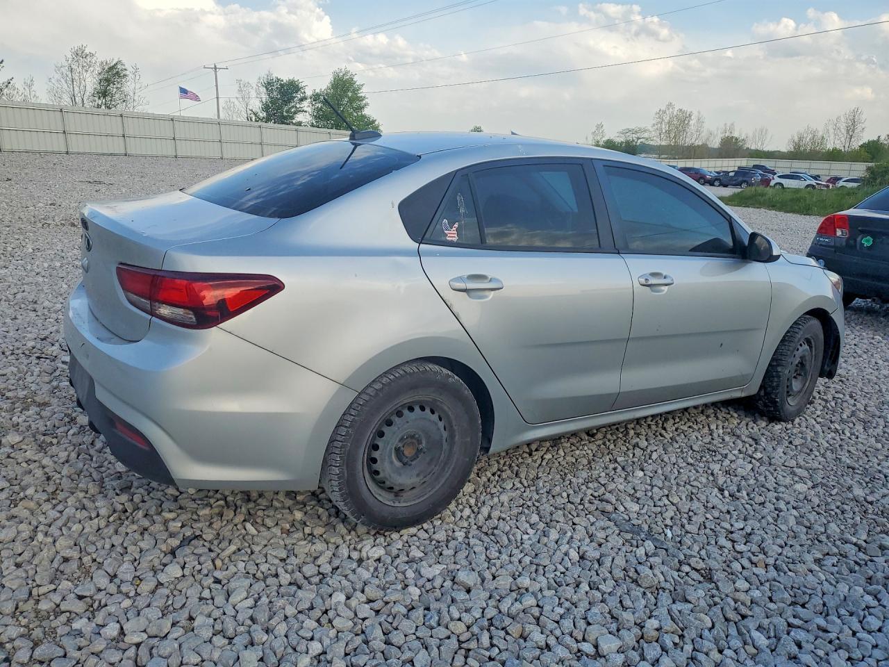 Kia Rio Lx