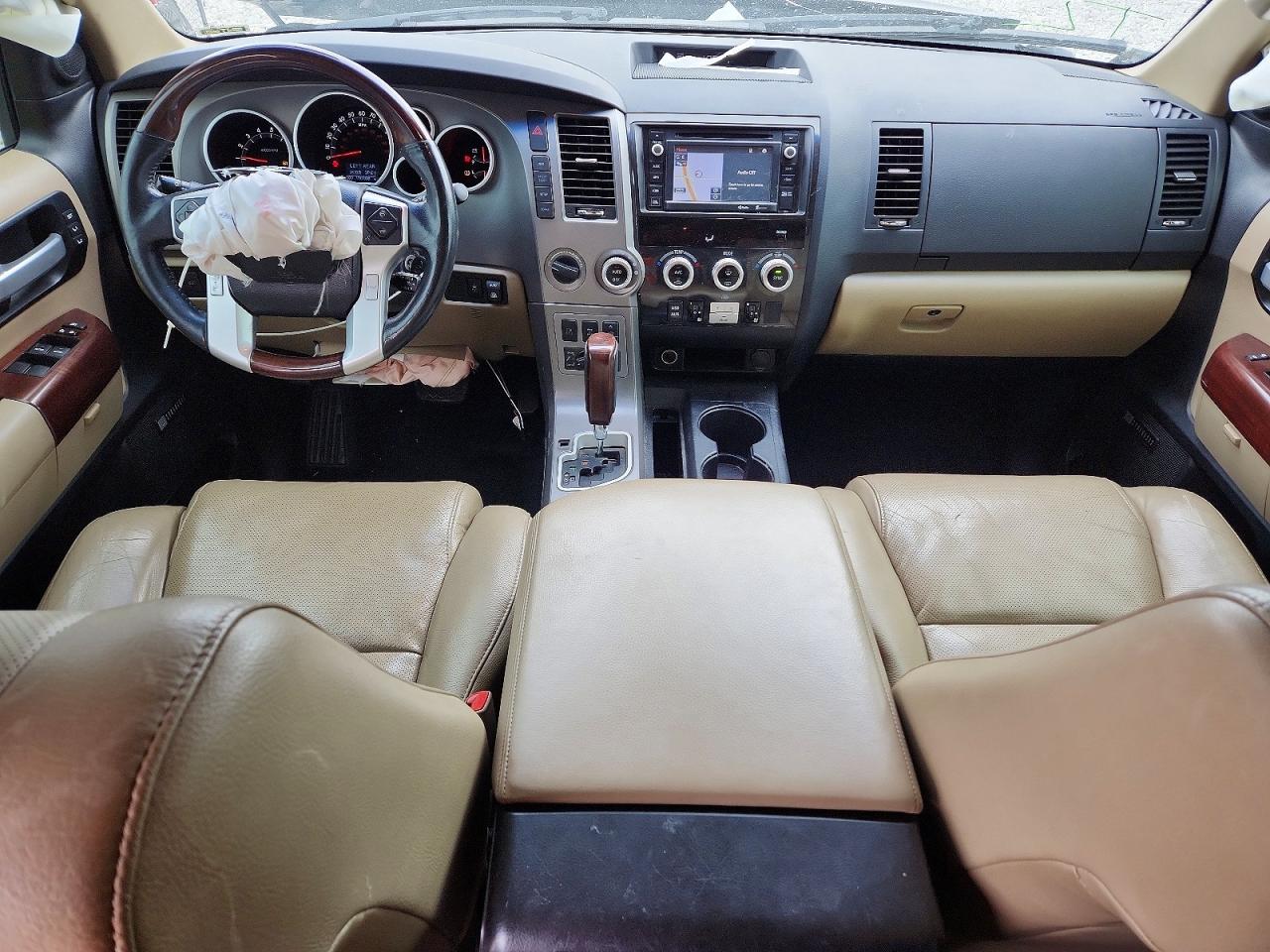 Toyota Sequoia Platinum