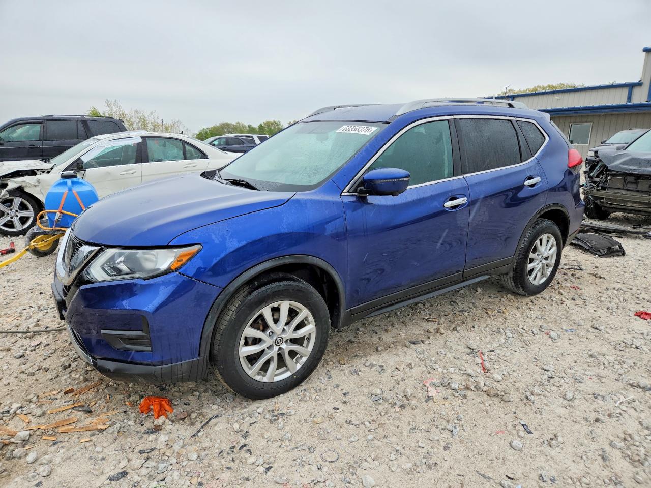 Salvage Nissan Rogue Image