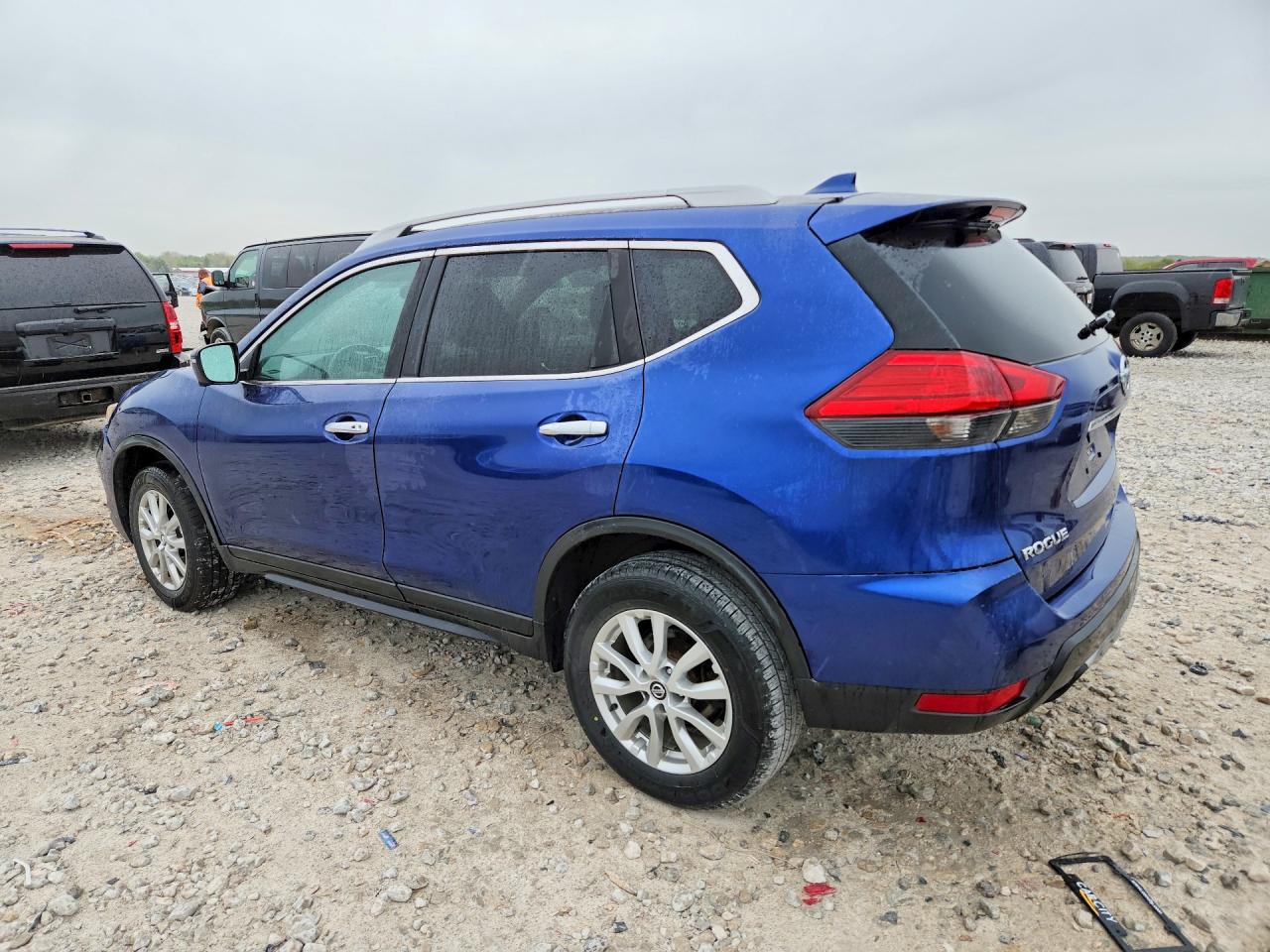 Nissan Rogue Sv