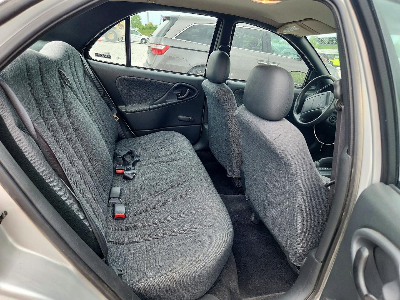 Chevrolet Cavalier Base