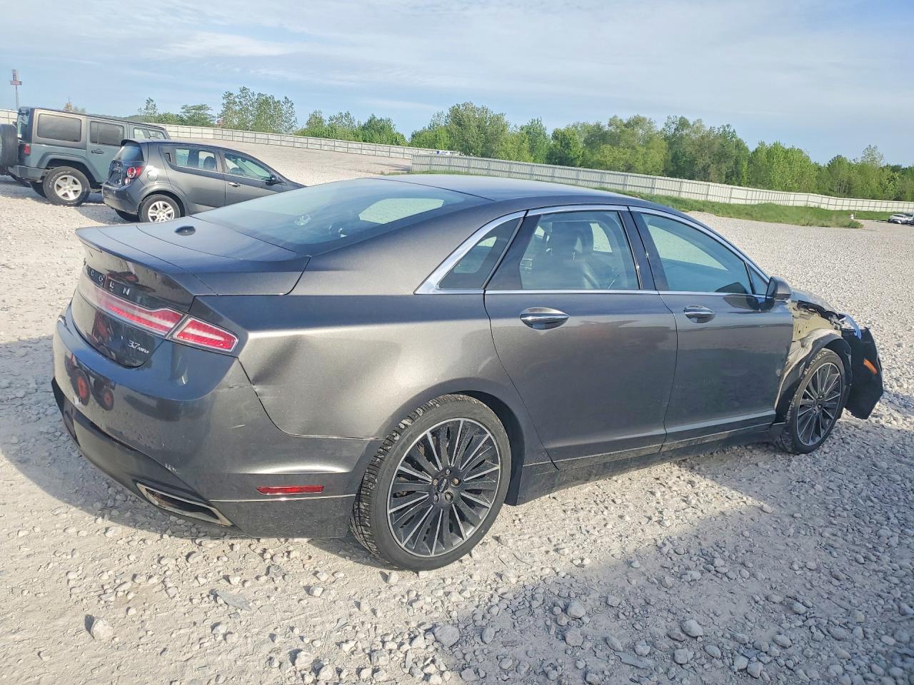 Lincoln MKZ