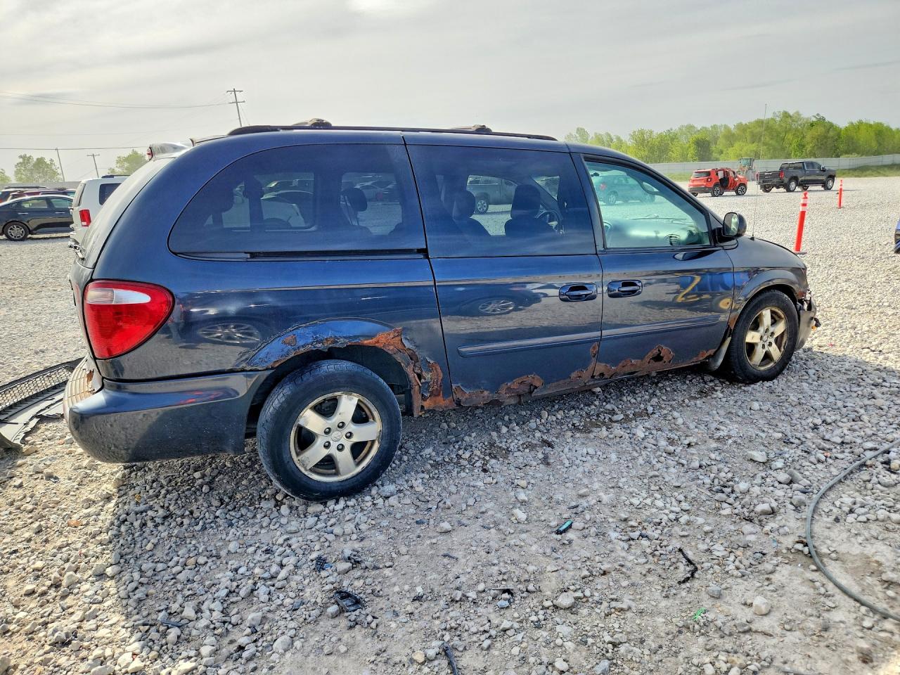 Dodge Caravan Sxt