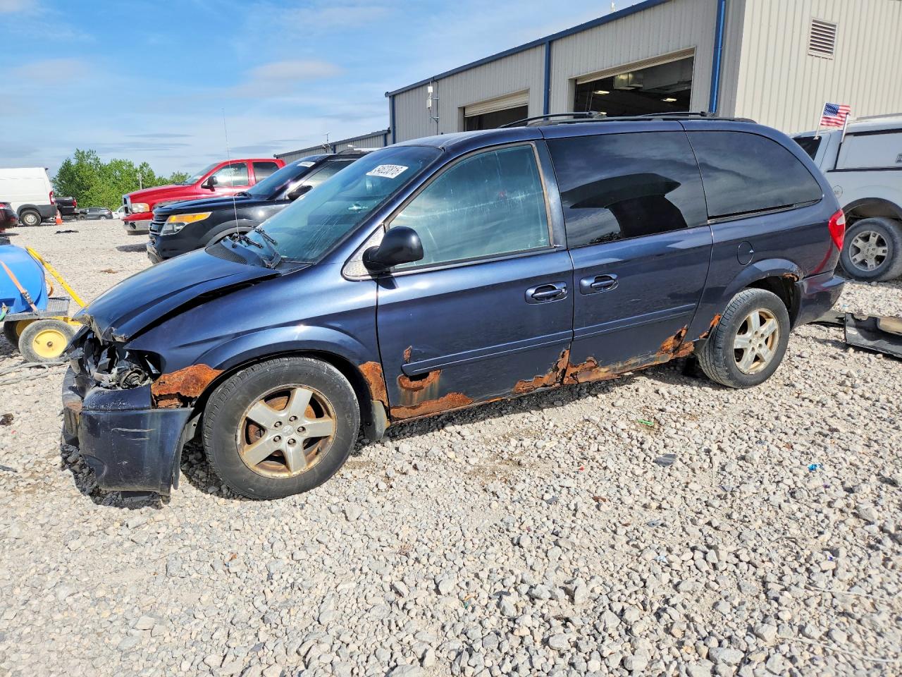 Salvage Dodge Caravan Image