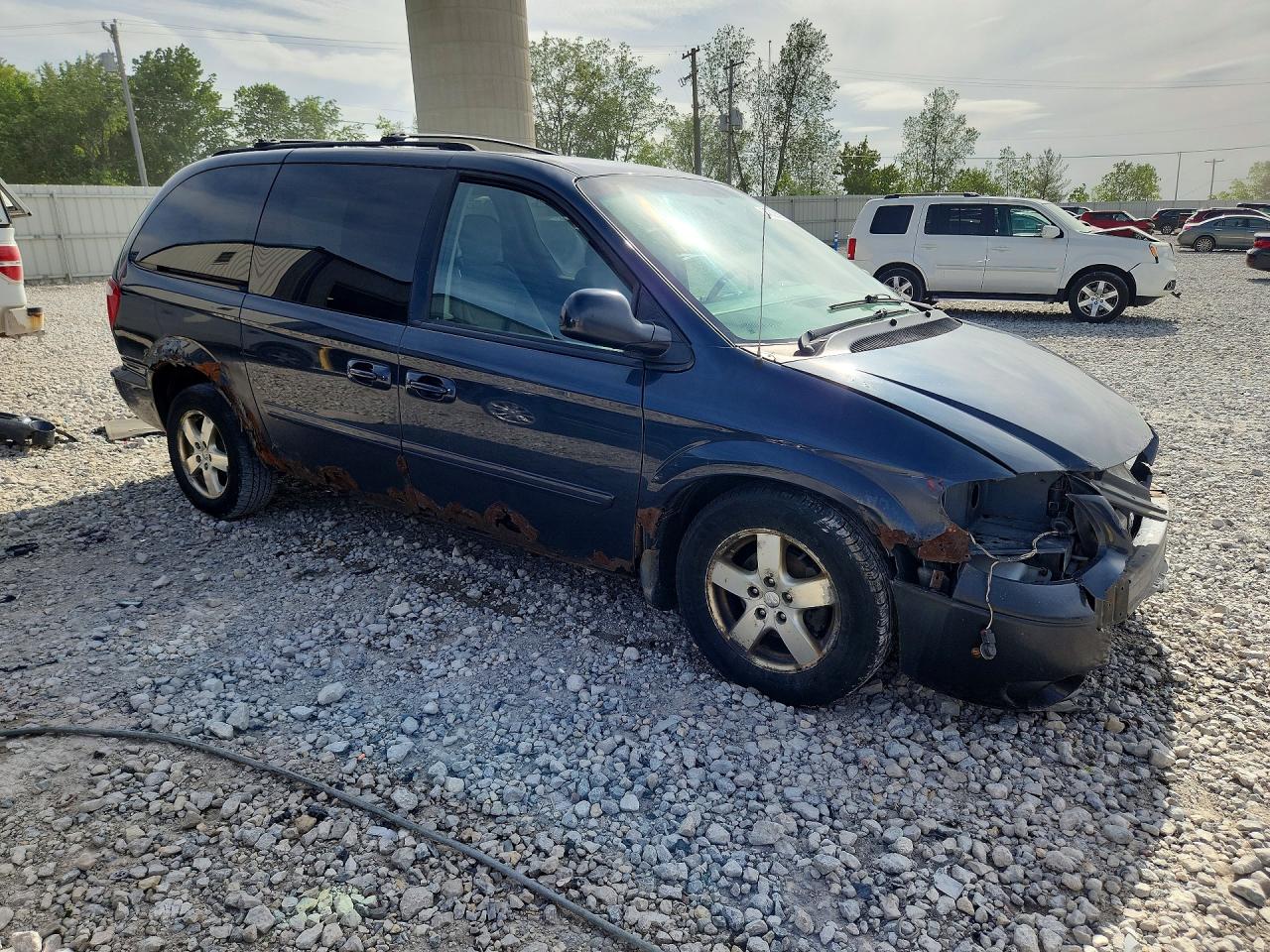 Dodge Caravan Sxt