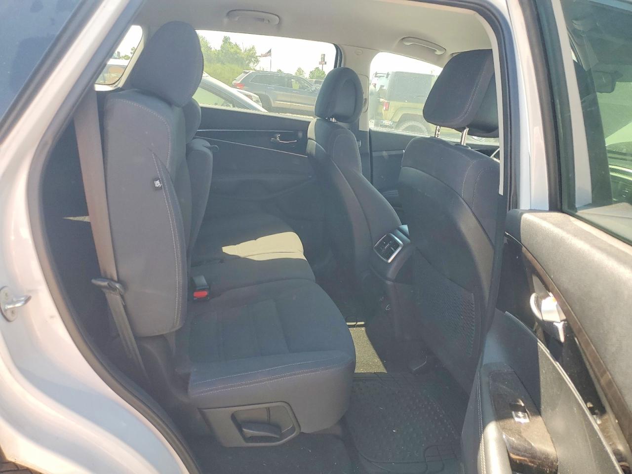Kia Sorento Lx