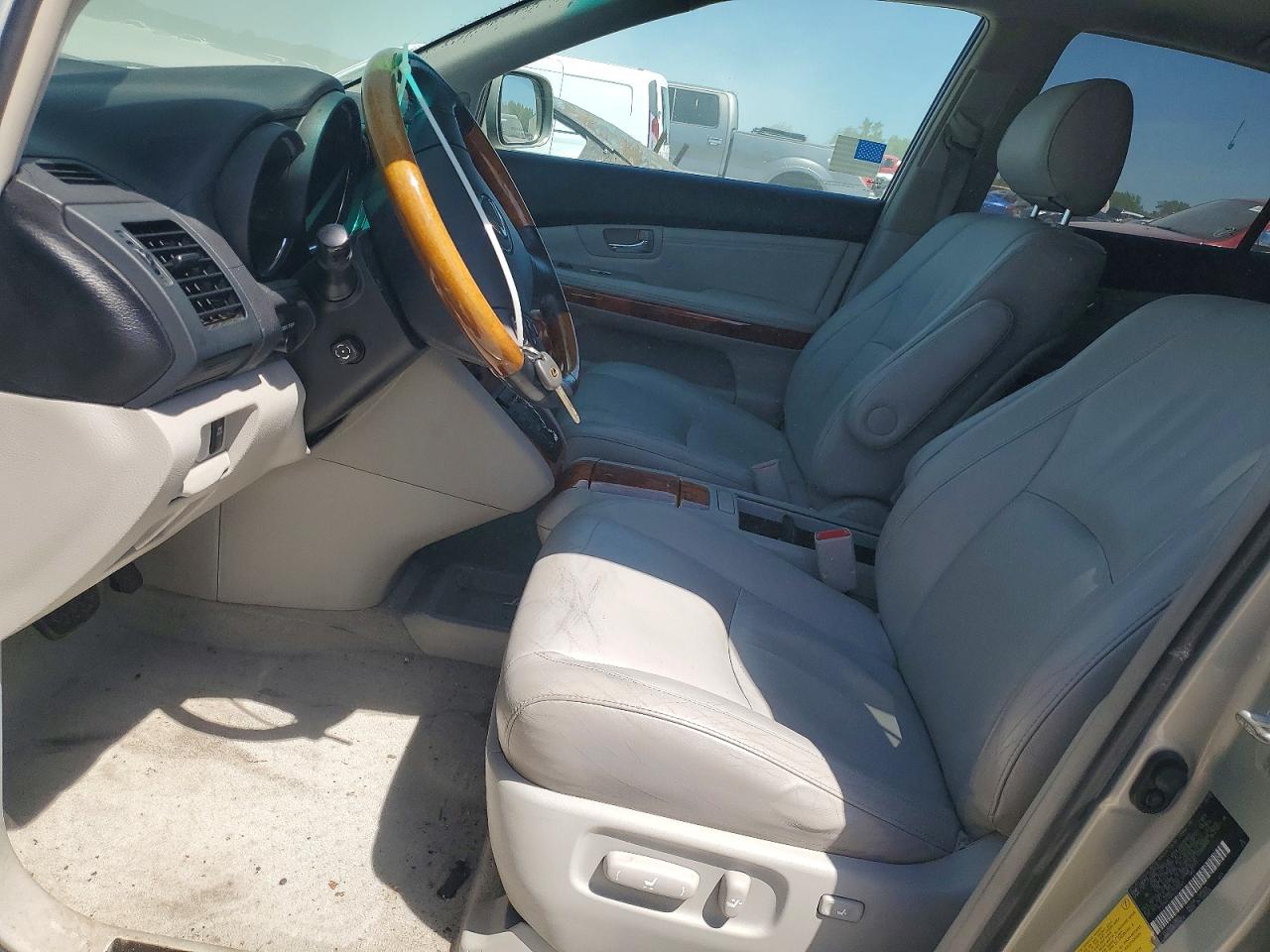 Lexus RX 330