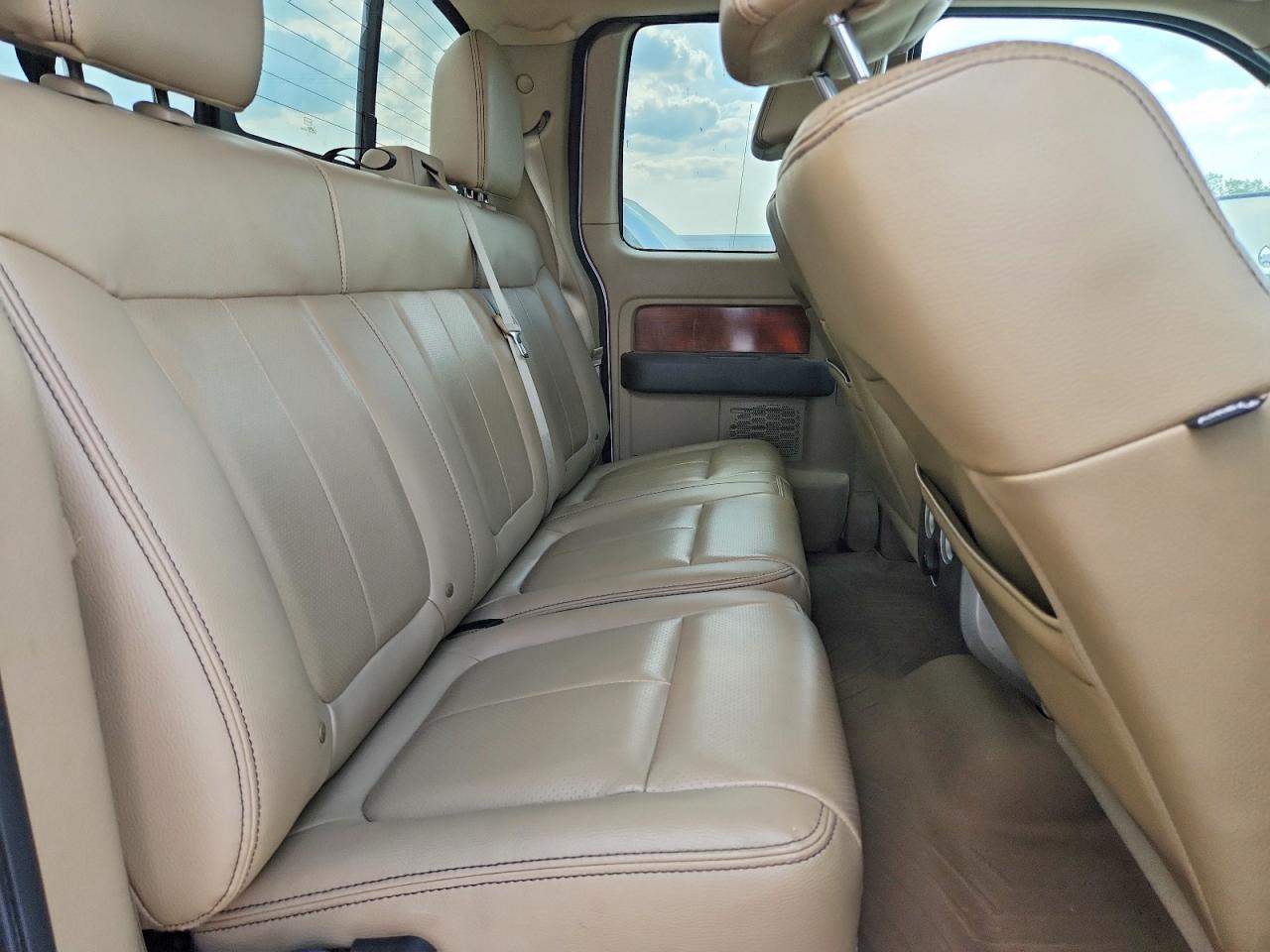Ford F-150 Super Cab