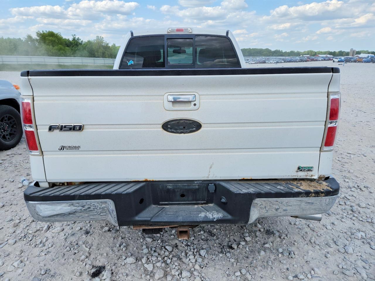 Ford F-150 Super Cab