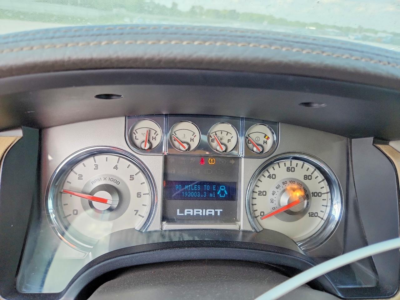 Ford F-150 Super Cab
