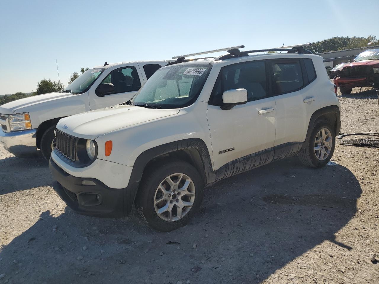Salvage Jeep Renegade Image