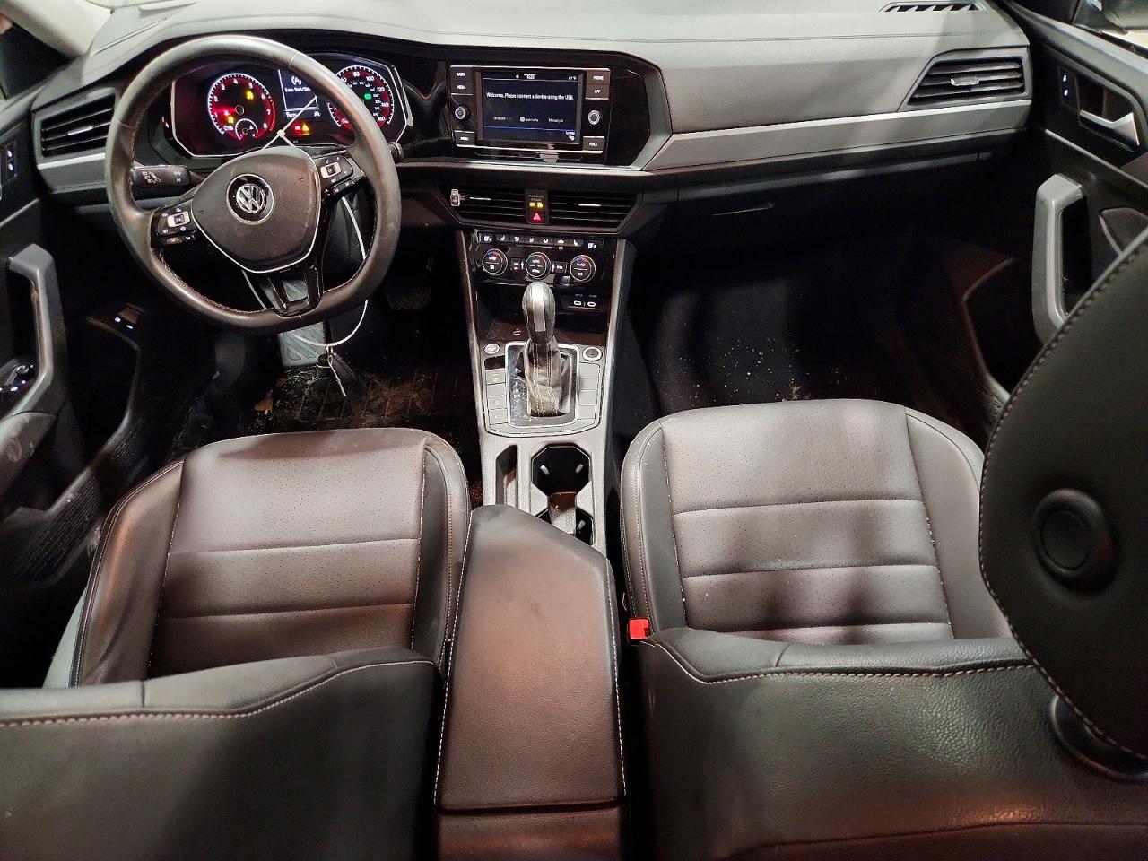 Volkswagen Jetta S