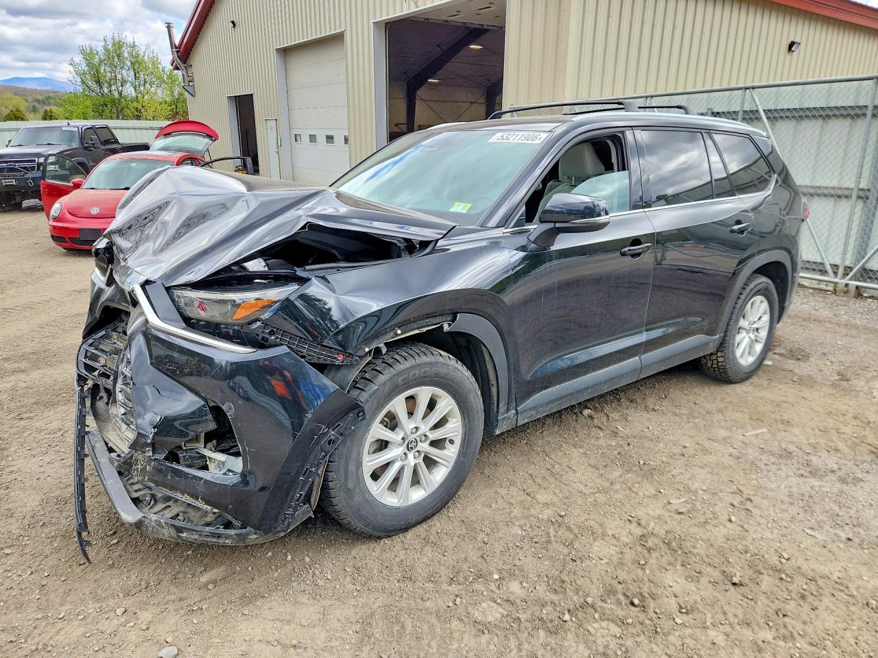 Salvage Toyota Grand Highlander Hybrid Image
