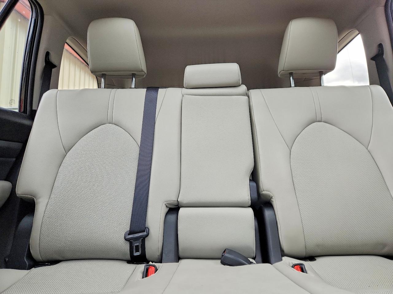 Toyota Grand High Xle