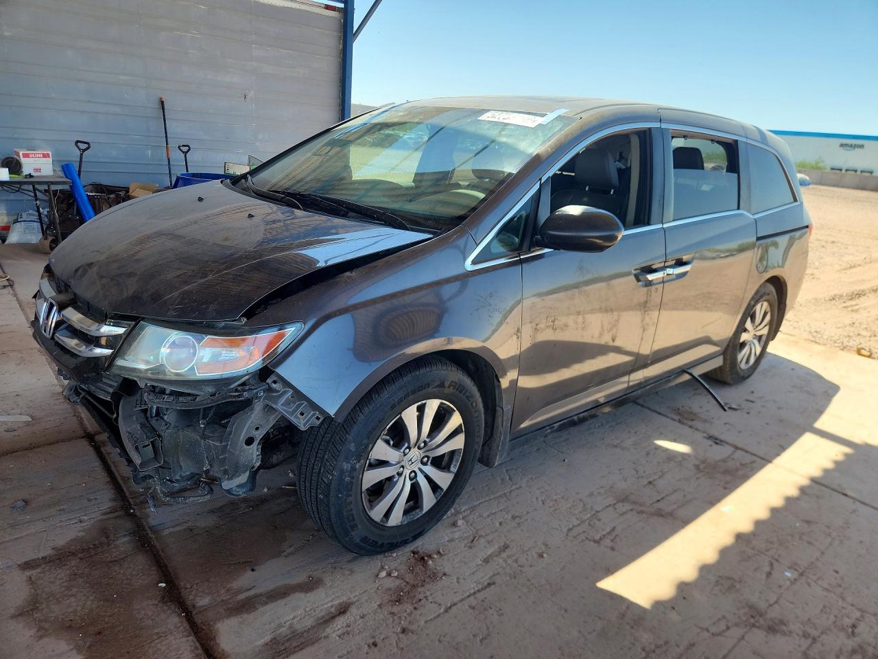 Salvage Honda Odyssey Image