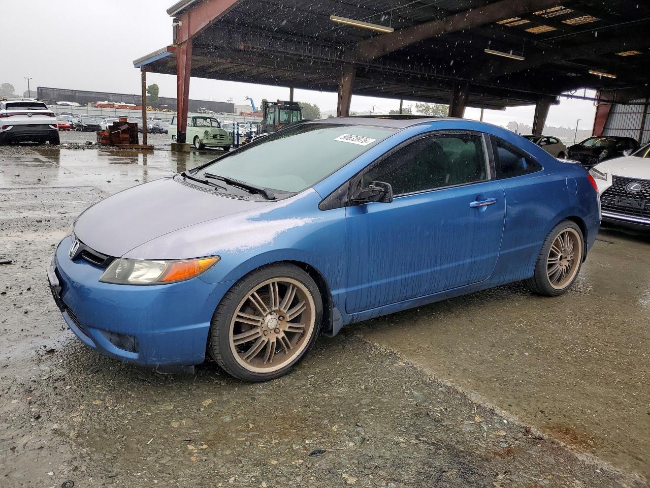 Salvage Honda Civic Image