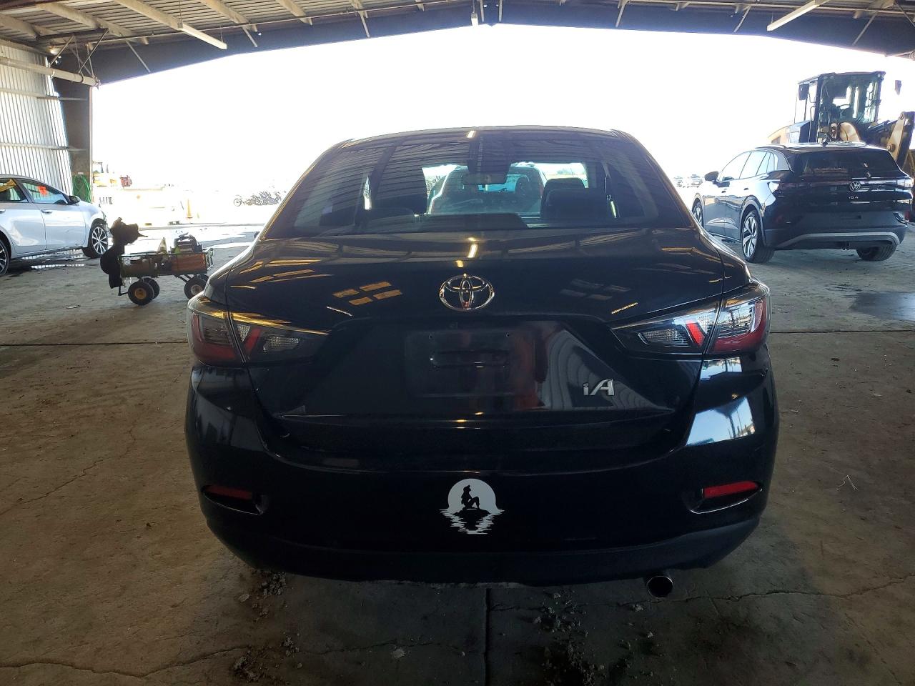 Toyota Yaris Base