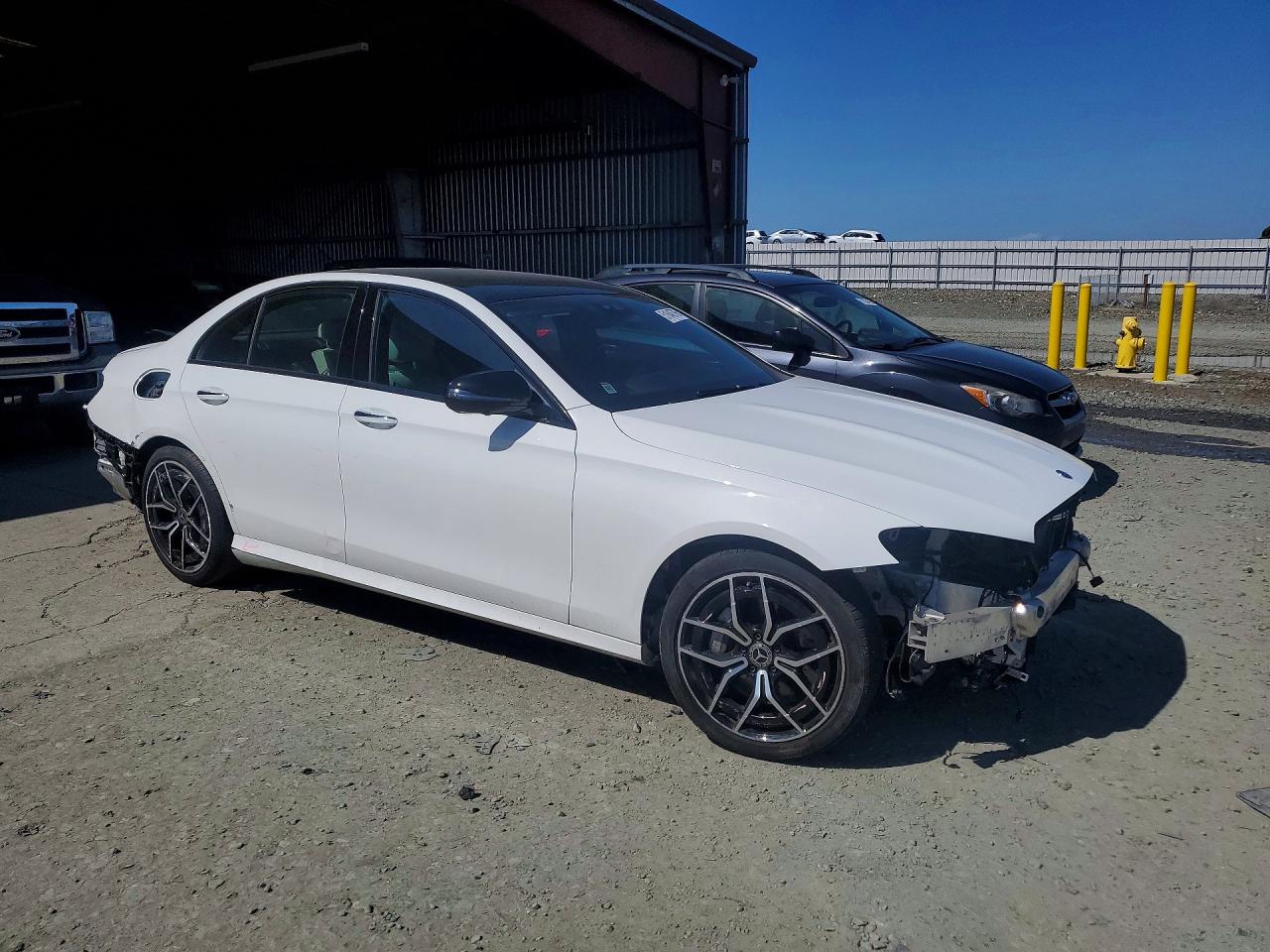 Mercedes-Benz E-Class 350