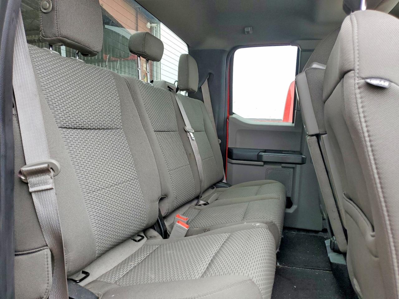 Ford F-150 Super Cab