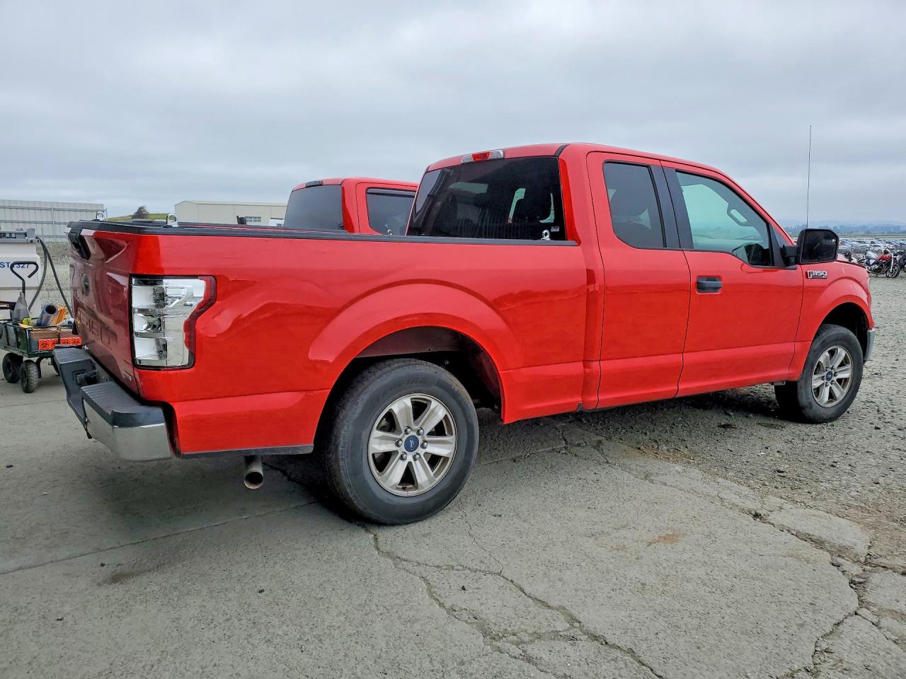 Ford F-150 Super Cab