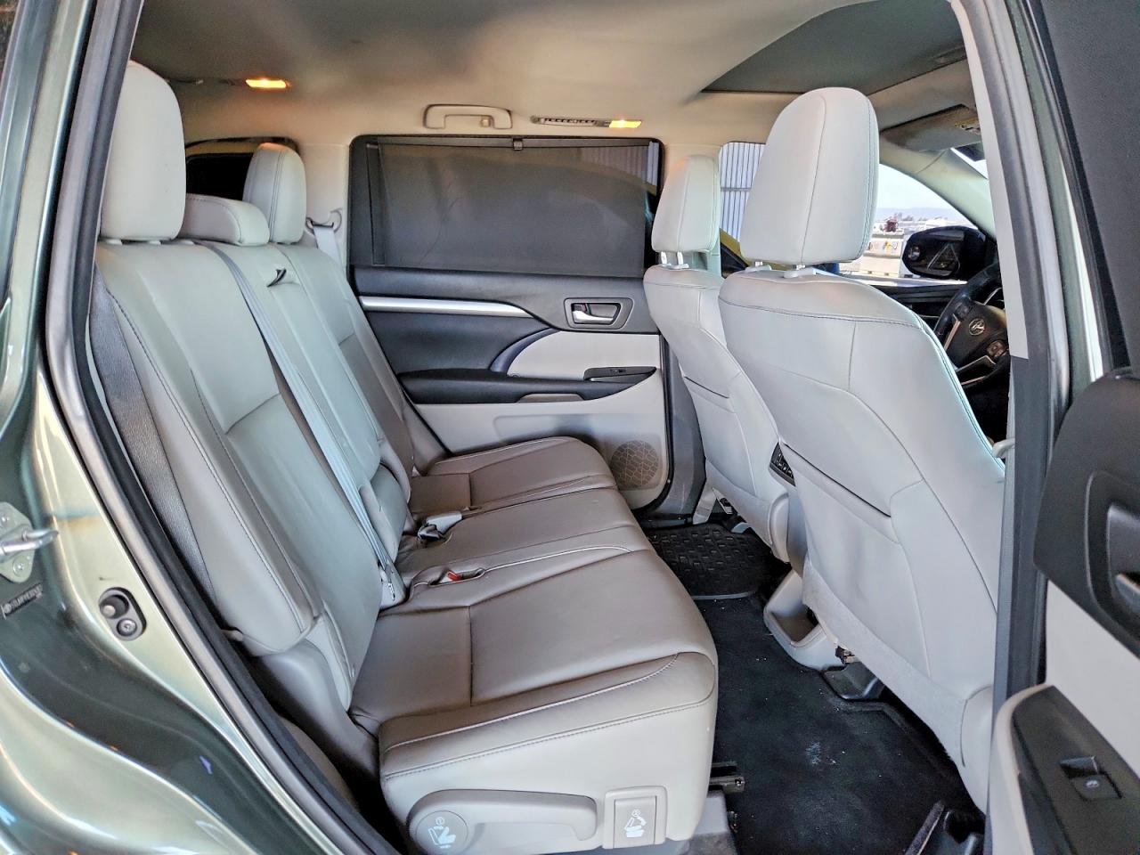 Toyota Highlander Xle