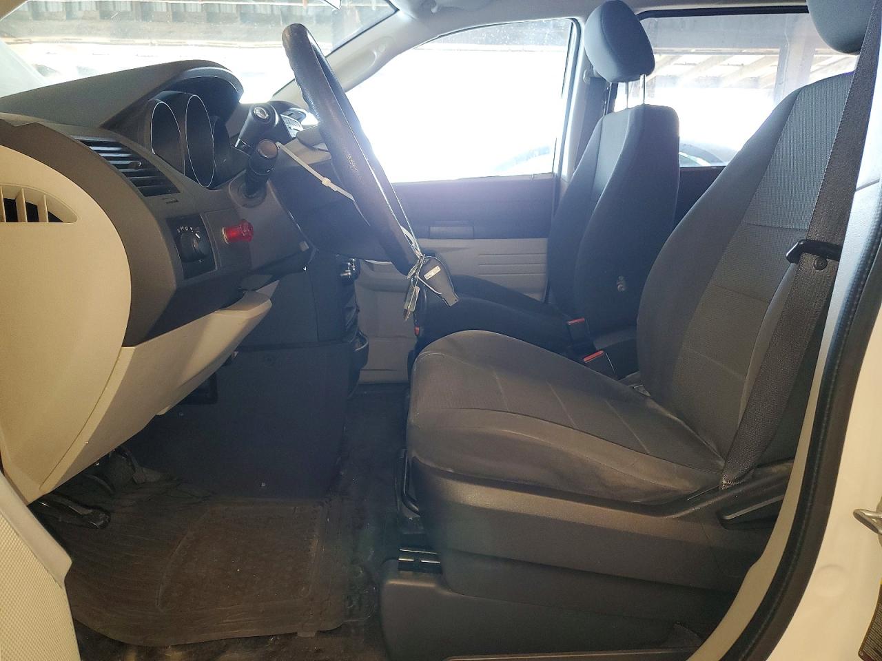 Dodge Caravan C