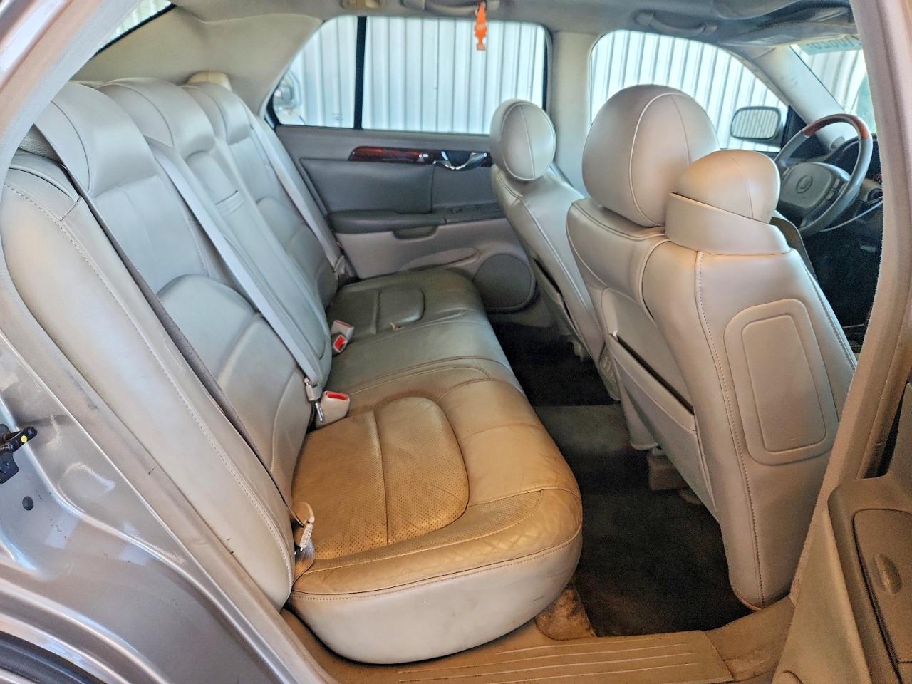 Cadillac DeVille
