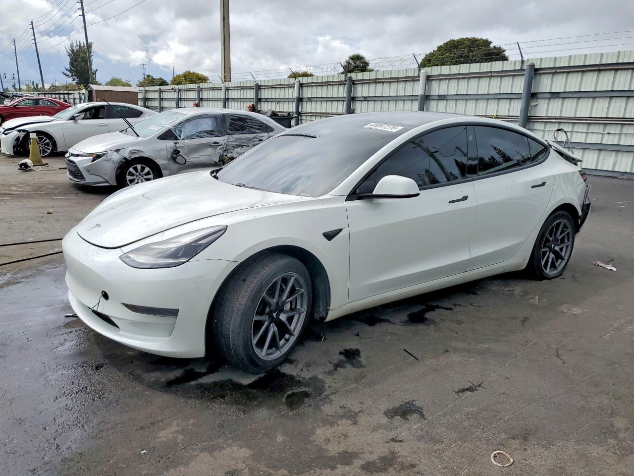 Salvage Tesla Model 3 Image