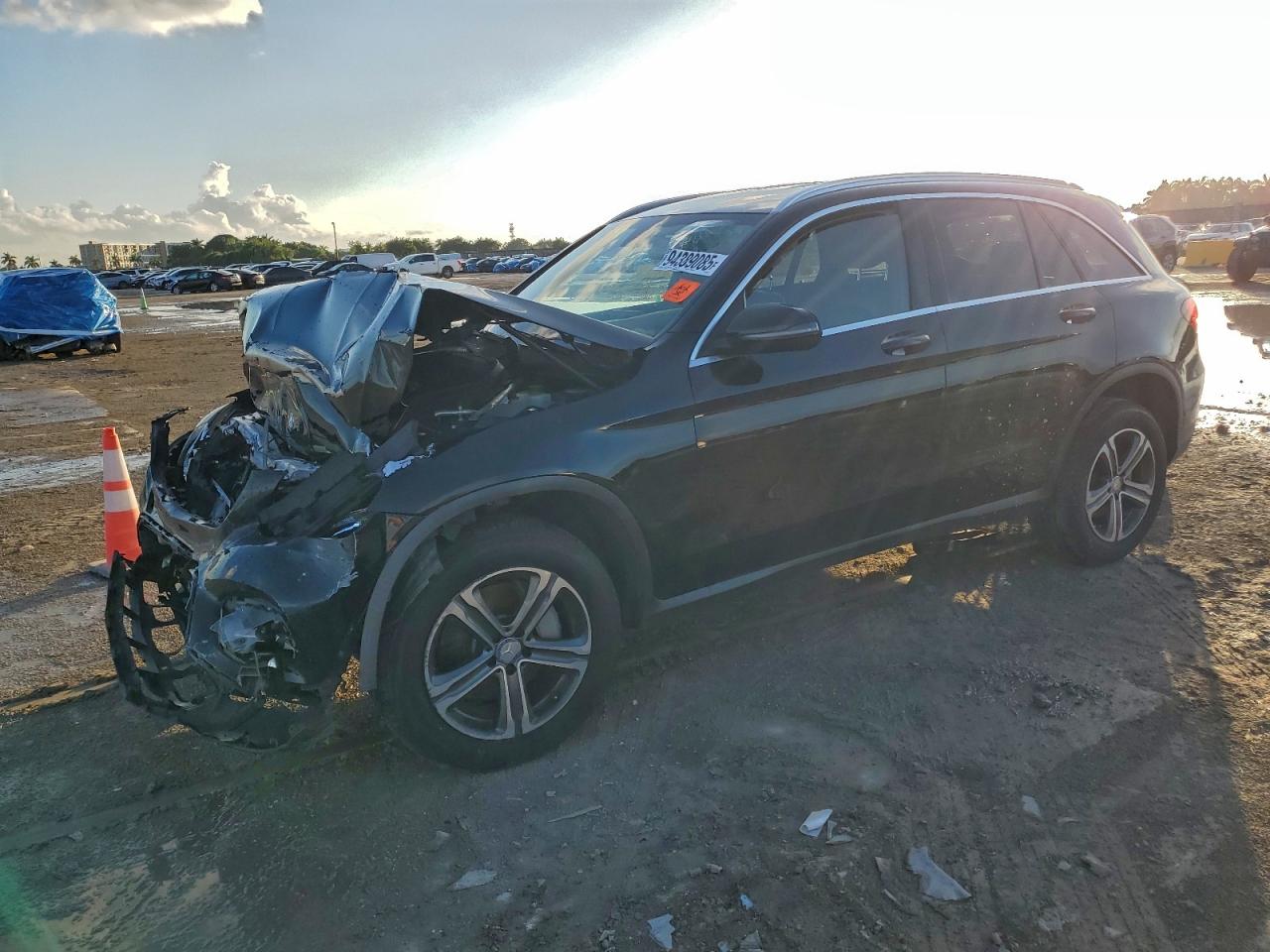Salvage Mercedes-Benz GLC Image