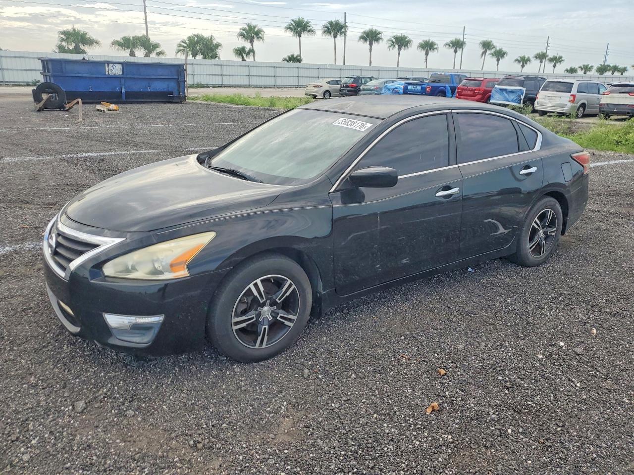 Salvage Nissan Altima Image