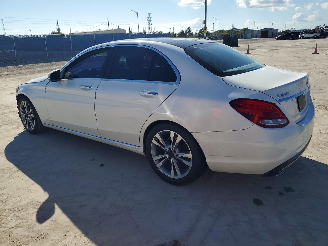 Mercedes-Benz C-Class 300