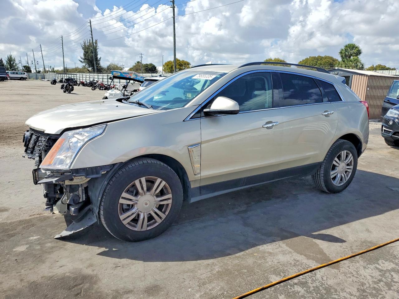 Salvage Cadillac SRX Image