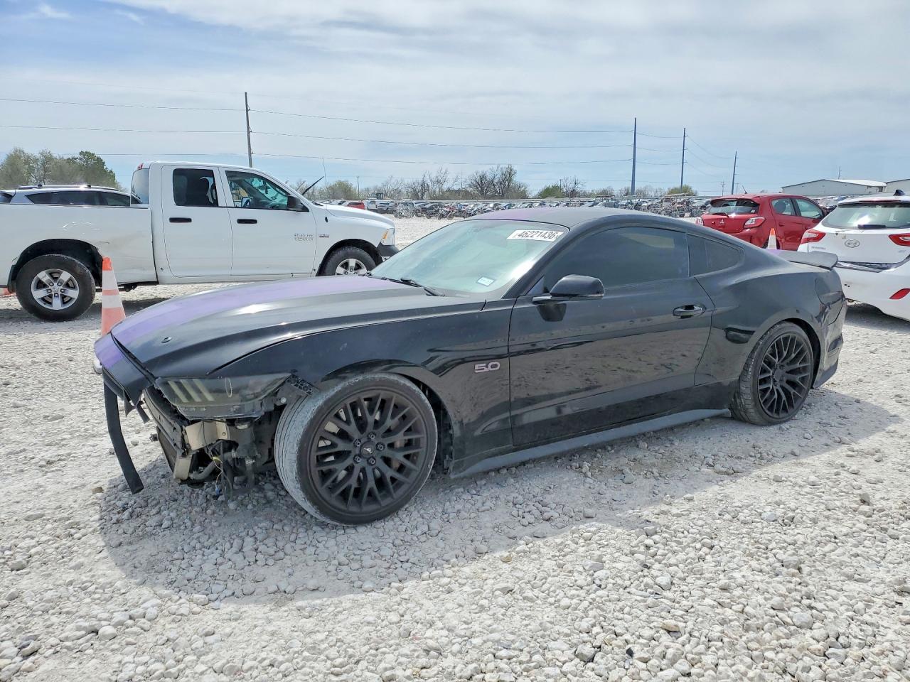 Salvage Ford Mustang Image