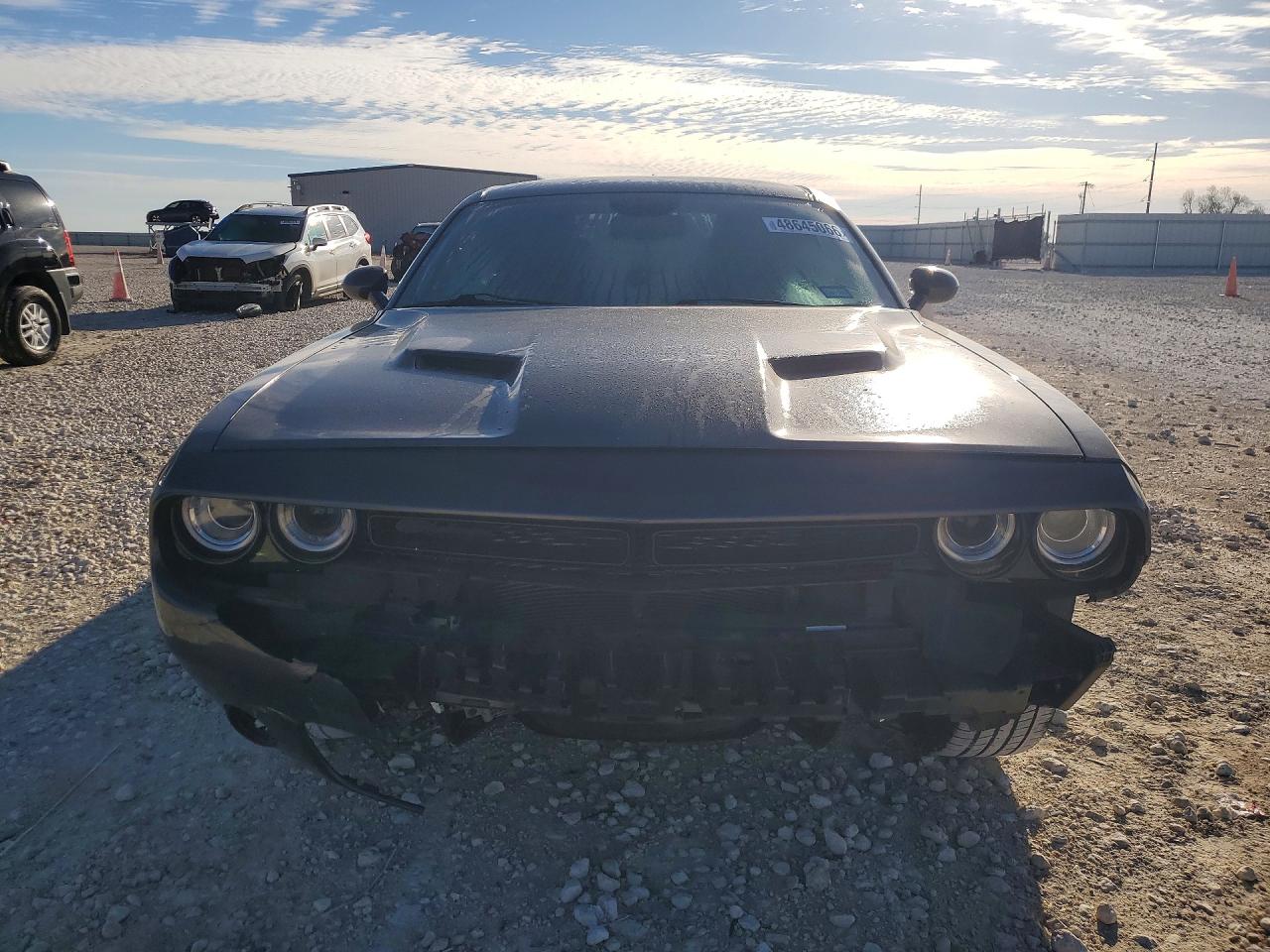 Dodge Challenger Sxt